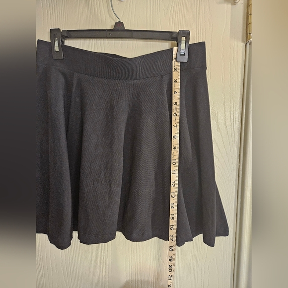 Divided by H&M Mini Skirt - Picture 9 of 9